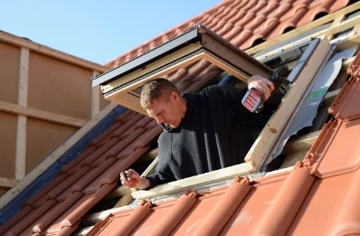 Pose de fenêtres de toit Velux au Crès